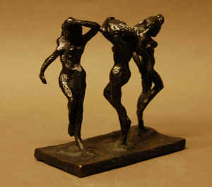three_graces_4_inch_high_view_2.jpg (188353 bytes)